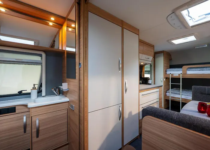 Gemuetliche Mit Top-ausstatung Und Vorzelt Im Heide Brüggen